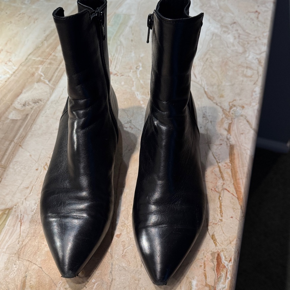 AGL Black Leather Pointed Ankle Boots